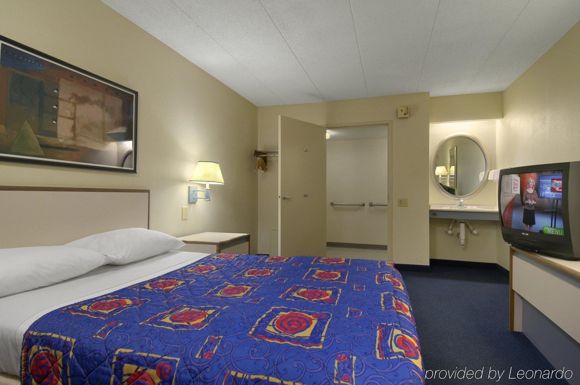 Red Roof Inn Columbus East- Reynoldsburg Brice Стая снимка